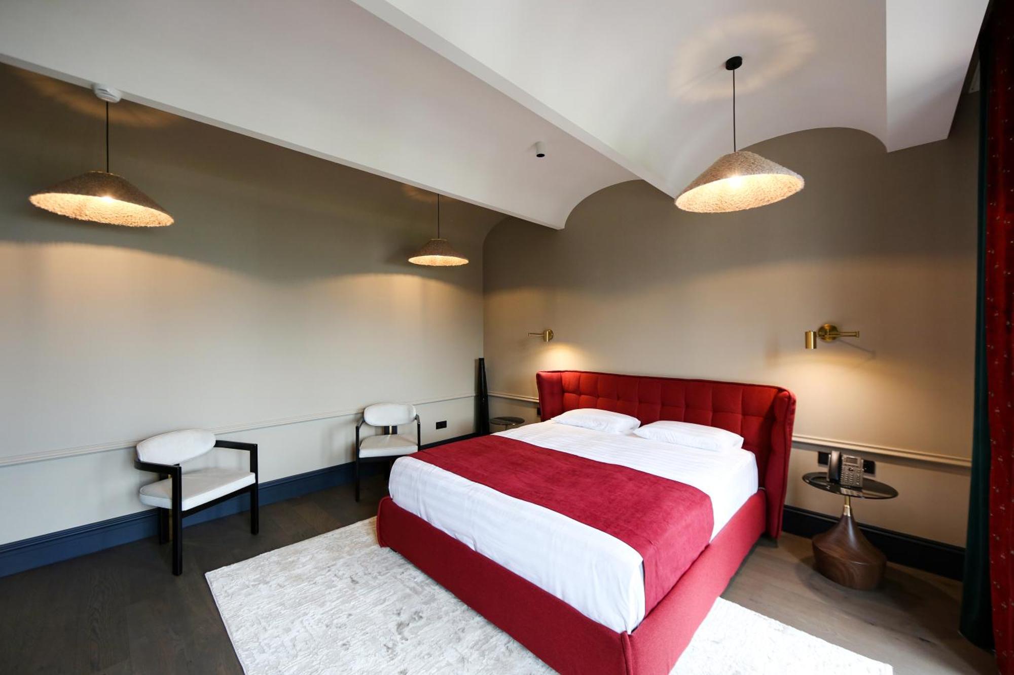 Hotel Retro บาทูมิ ภายนอก รูปภาพ