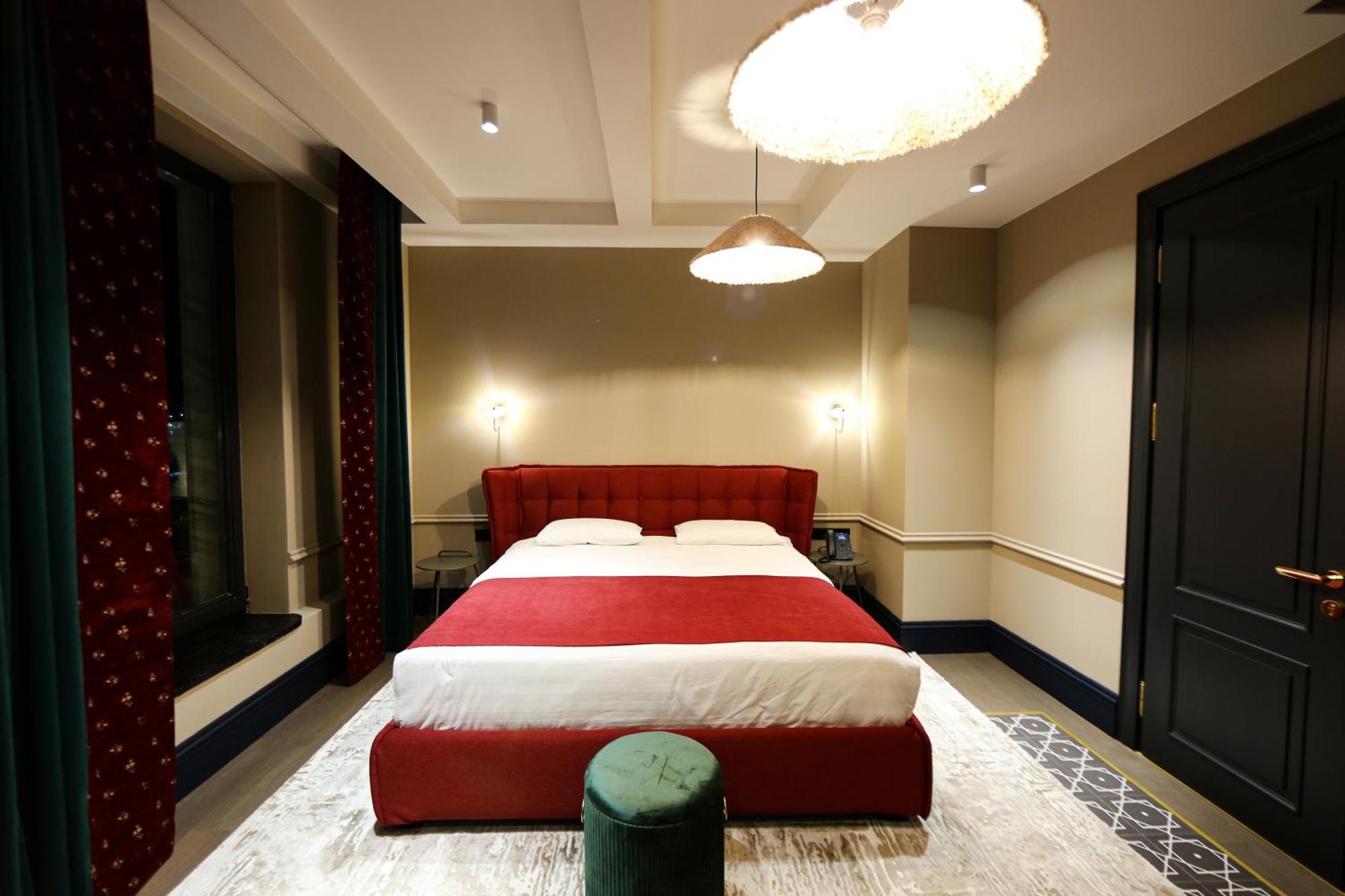 Hotel Retro บาทูมิ ภายนอก รูปภาพ