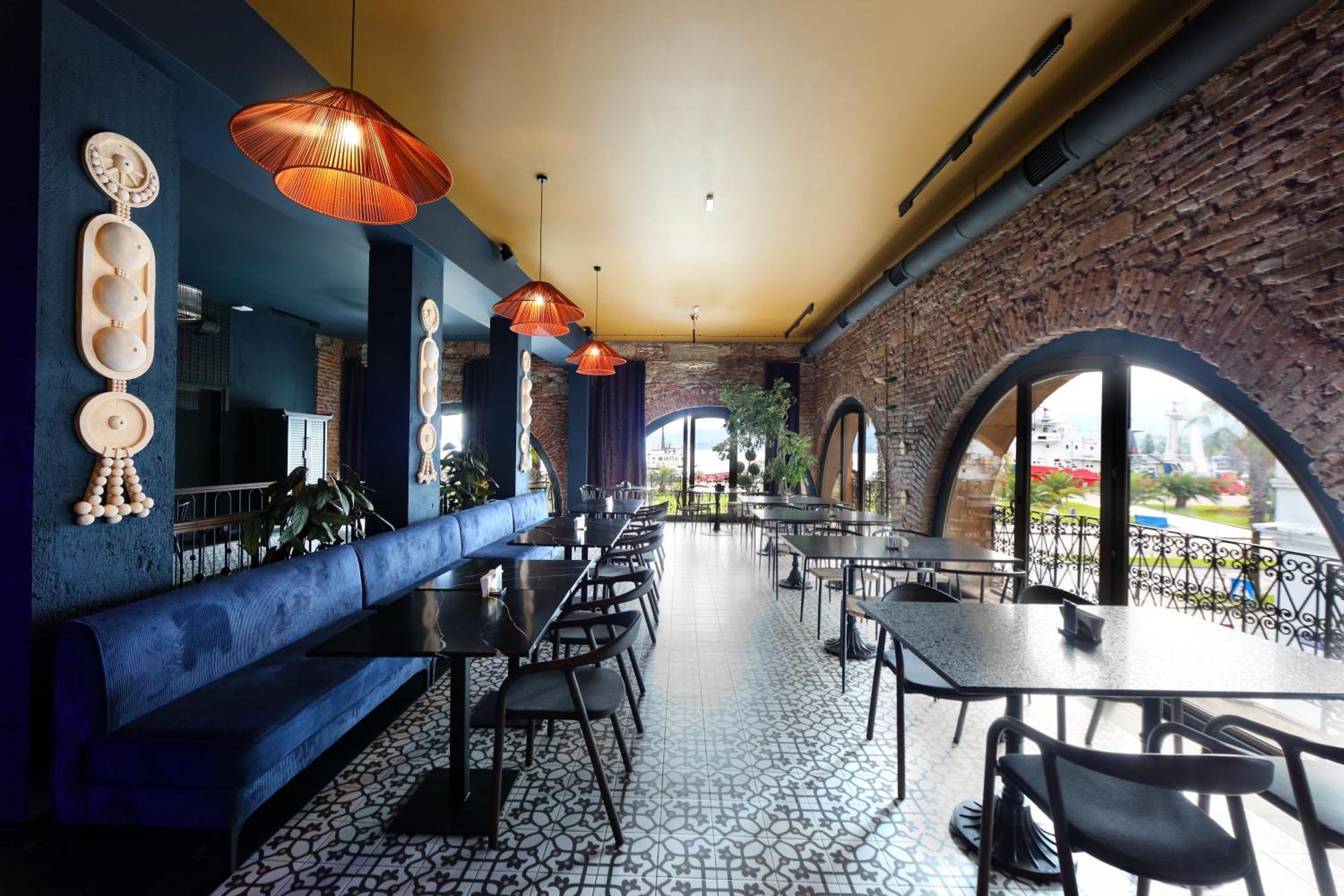 Hotel Retro บาทูมิ ภายนอก รูปภาพ