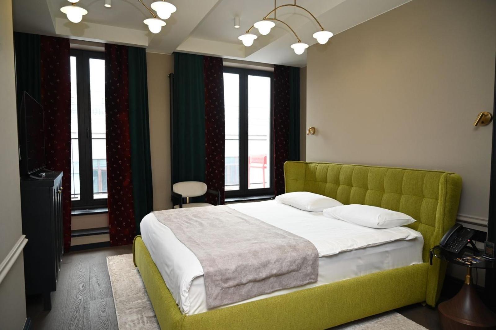 Hotel Retro บาทูมิ ภายนอก รูปภาพ